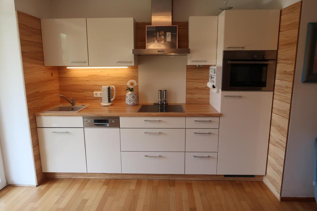 Apartment Im Rosentraum Mit Privater Terasse Baden-Baden Kültér fotó