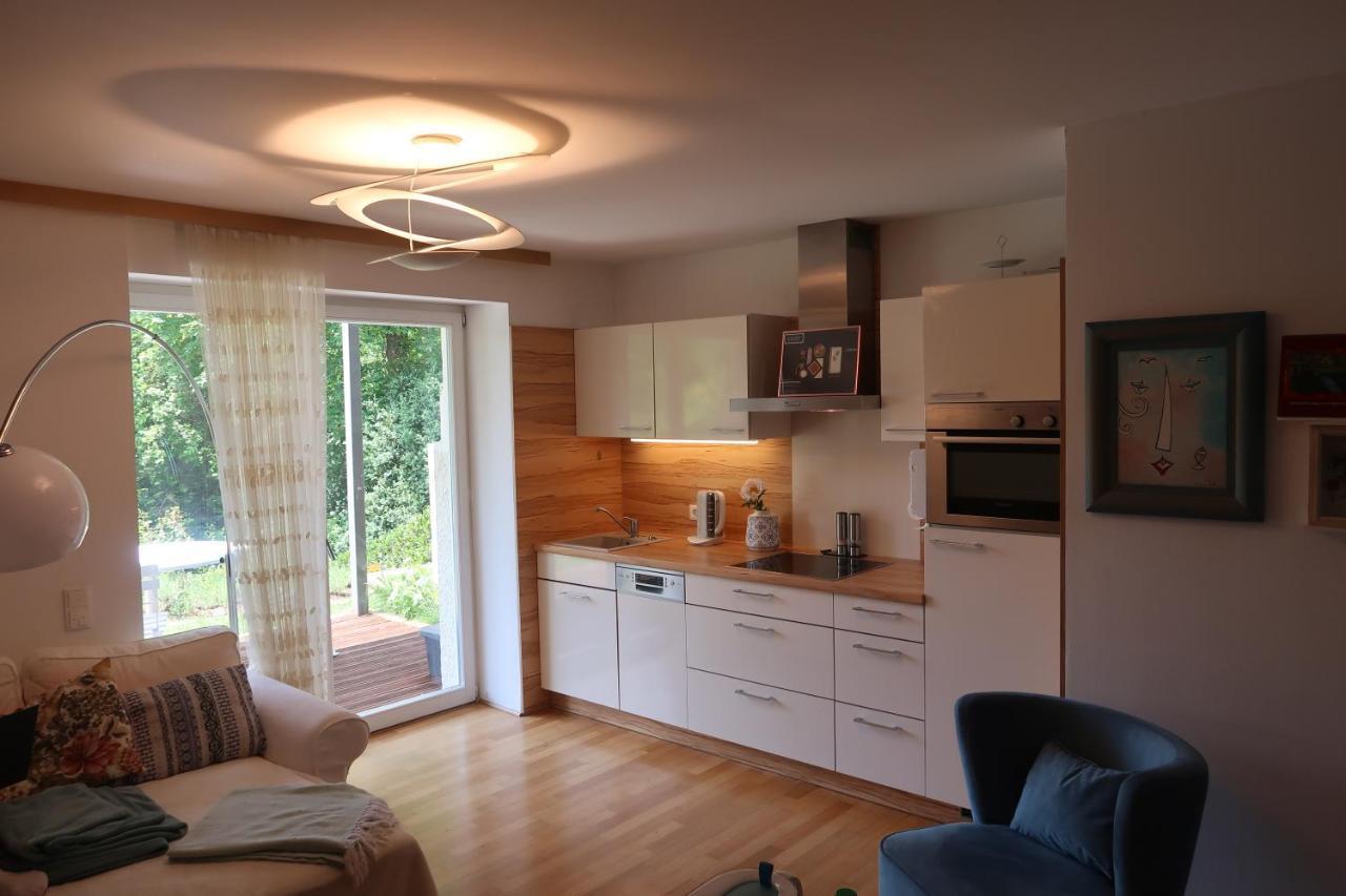 Apartment Im Rosentraum Mit Privater Terasse Baden-Baden Kültér fotó